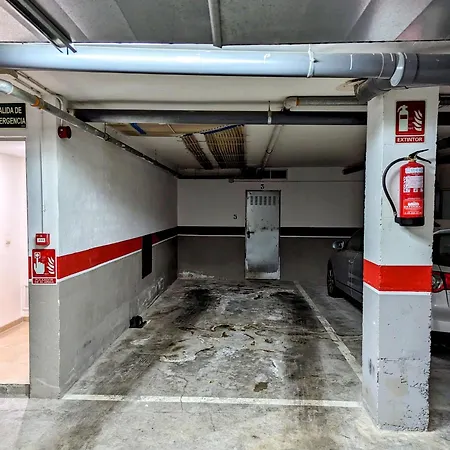 Apartment Modern Penthouse - 1 Min From The *