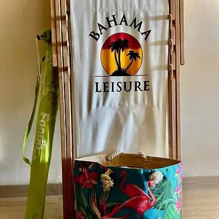 Апартаменты Modern Penthouse - 1 Min From The *